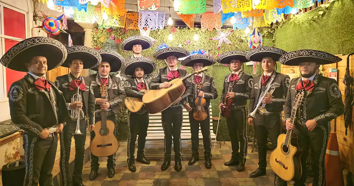 Mariachi Completo