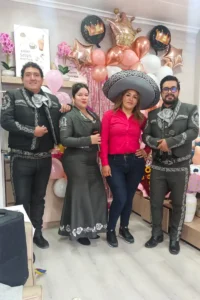 fotos mariachis cuenca