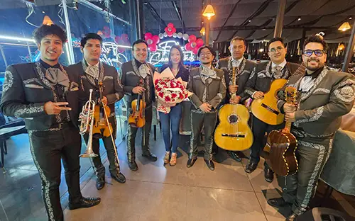 Mariachi Completo